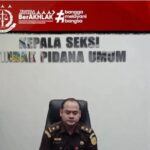 Tuntutan jaksa Julita Sari SH keluar dari dakwaan melanggar pasal 365 perampasan dalam kekerasan, tutuntan JPU keluar dari dakwan.