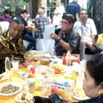 Sebagai pimpinan Organisasi APMIKIMMDO Batara Pieter J Sinaga (Ketua Medan), mengundang seluruh penggurus dan anggota.